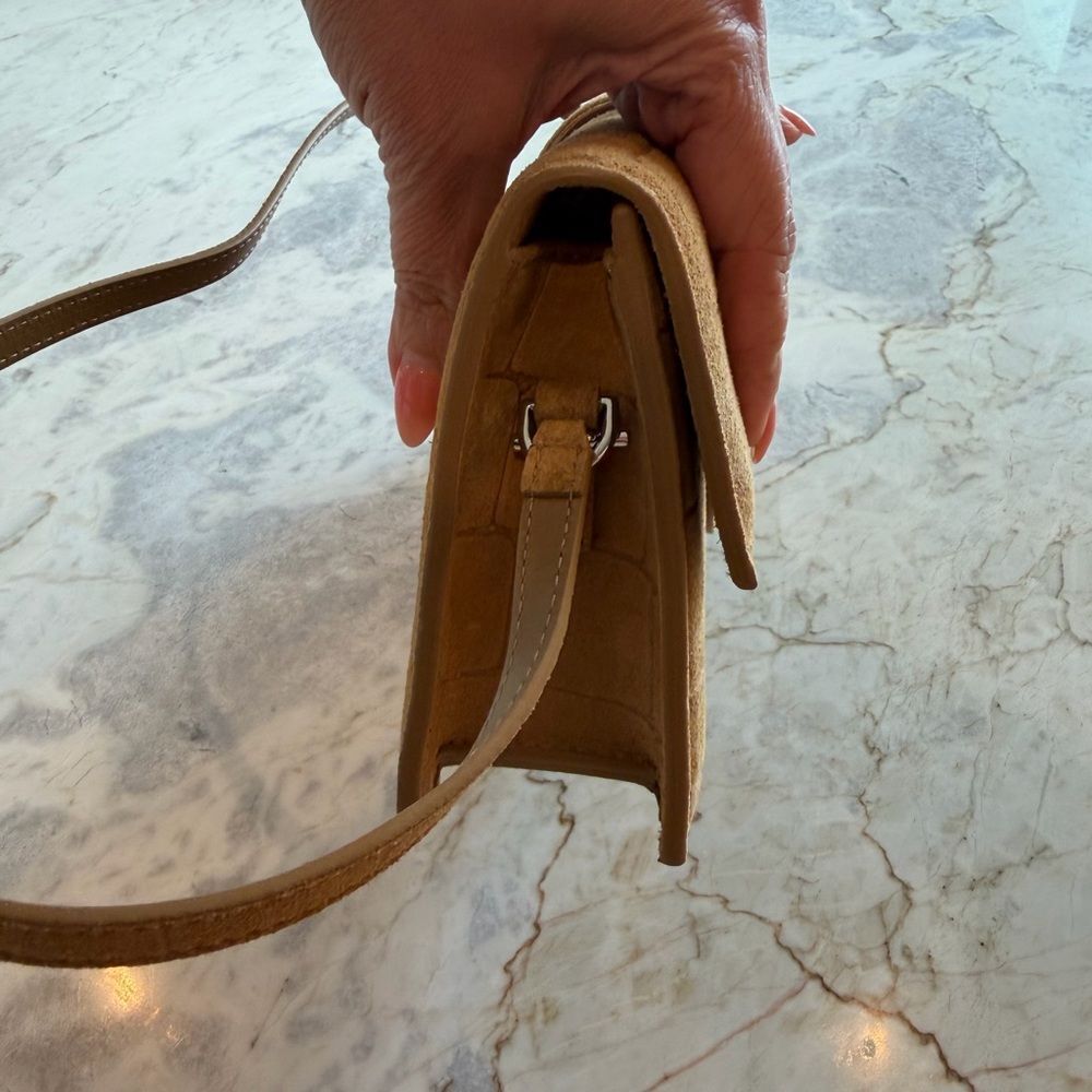 Jacquemus Le Bambino Croc-Embossed Women's Shoulder Bag - Picture 7 of 15